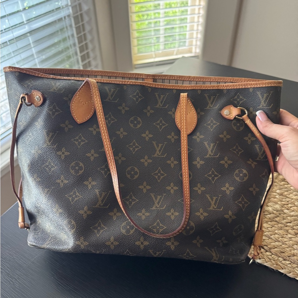 Louis Vuitton Neverfull MM